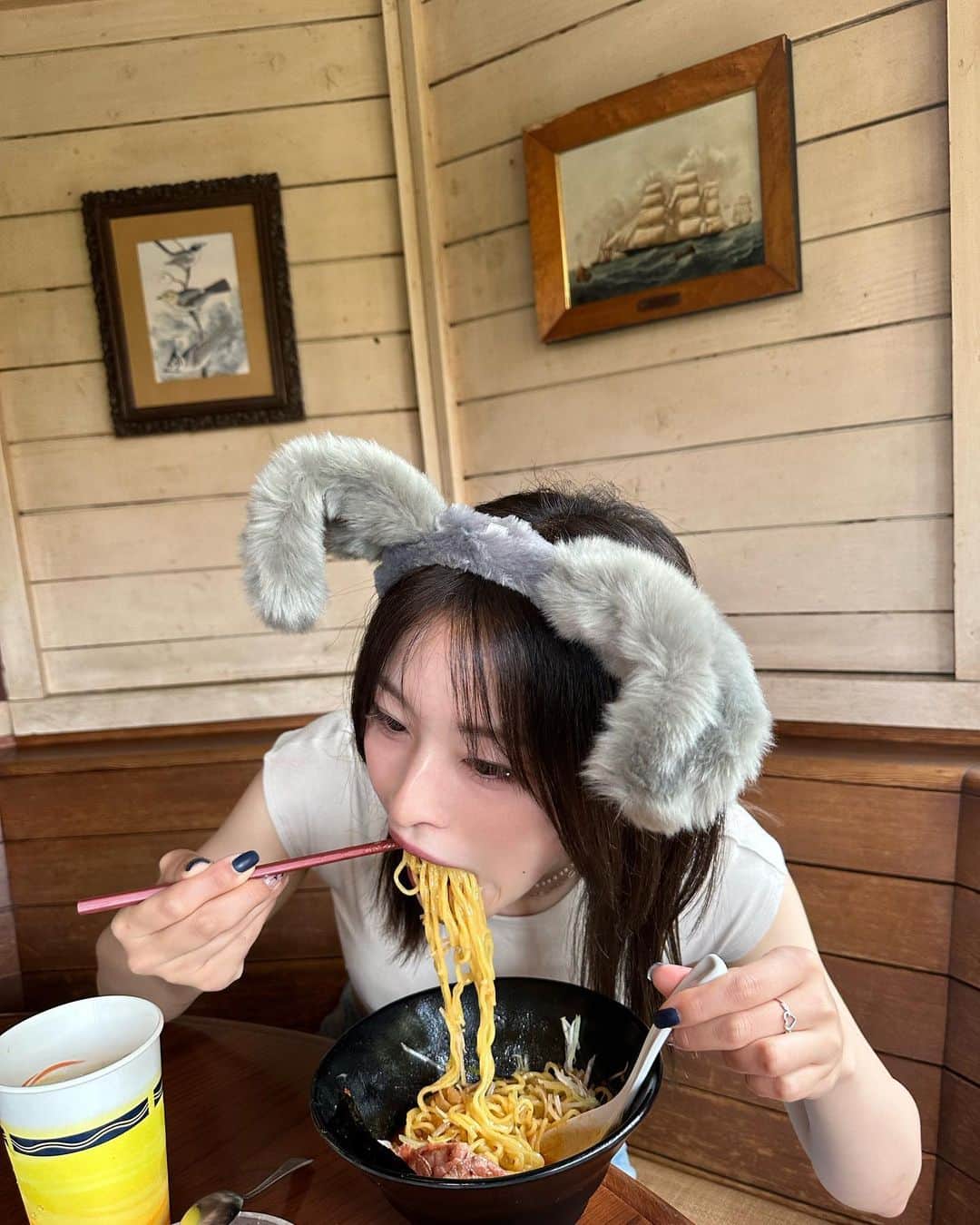 美月さんのインスタグラム写真 - (美月Instagram)「チートデー🍜🍺 . #ディズニー #チャイナボイジャー #disneyland #japan #fyp」6月10日 11時56分 - lxxe_myself.8