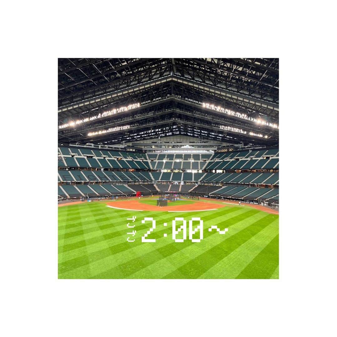 HBC北海道放送「HBCスポーツ」のインスタグラム：「皆さんこんにちは🌞🍔  きょう2時からは #Bravoファイターズ 中継🦊🐯 きのうは見事快勝🎊2連勝を願って🙏エスコンにいる皆さんもテレビの前の皆さんも！一緒に #ファイターズ を応援しましょう❤️‍🔥📣」
