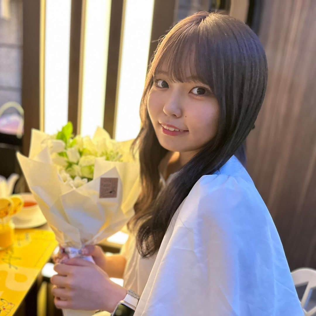 石井香帆のインスタグラム：「20歳になりました💐これからもよろしくお願いします🤍」