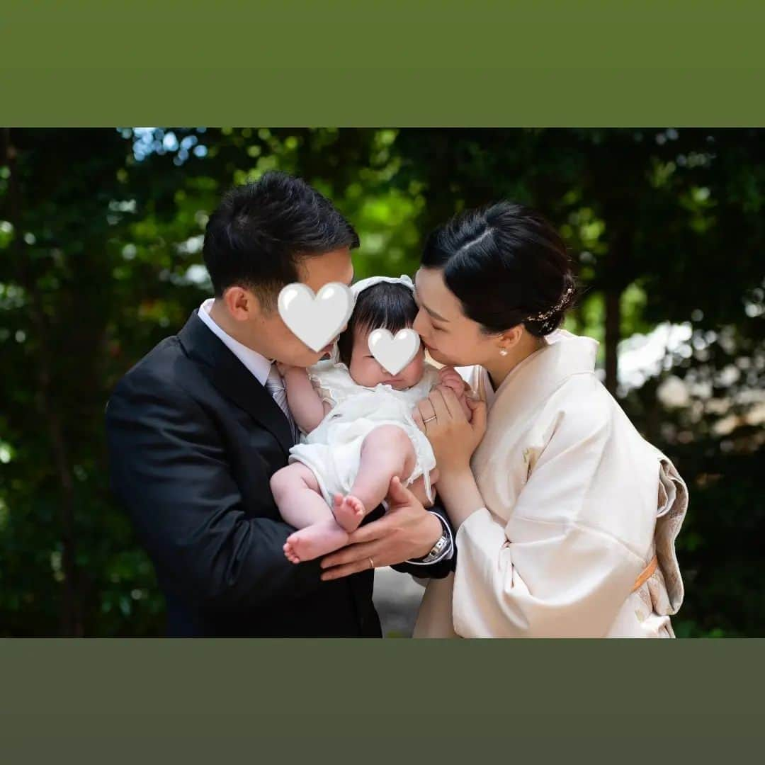 本田珠規さんのインスタグラム写真 - (本田珠規Instagram)「出産してからあっという間の100日👶  体調万全でいきたかったので 100日のタイミングで 遅めのお宮参り&お喰い初めをしてきました✨  とにかくBabyと向き合う目まぐるしい日々🤍 わからないことだらけで あっという間に1日が過ぎ あっという間の100日を迎えました🤍  お宮参りのご祈祷で 娘の名前が読み上げられたとき 何とも言えない心にグッとくるものがあって 涙をこらえました🥹  本当に生まれてきてくれてありがとう。 そして、すくすく元気に 100日を迎えてくれてありがとう。 これからも元気に健やかに育ってね。 それだけが母の願いです。  目の前にいる娘の存在が 愛おしすぎて 胸がいっぱいでした♡  最近は、ママの存在をすごく理解していて 視界にはいらないと 呼ばれます👶❣️  ・身長は65センチ ・体重はおよそ7kg  大きく生まれて そのまま大きく育っています☺️  お喰い初めでは、 食に興味津々でお口をあ～んとあけてました☺️ 離乳食期が楽しみです♪  #お宮参り#お喰い初め#生後３ヶ月 #100日祝い #女の子baby  #日枝神社 #着物」6月10日 21時28分 - tamaki_honda_oscar