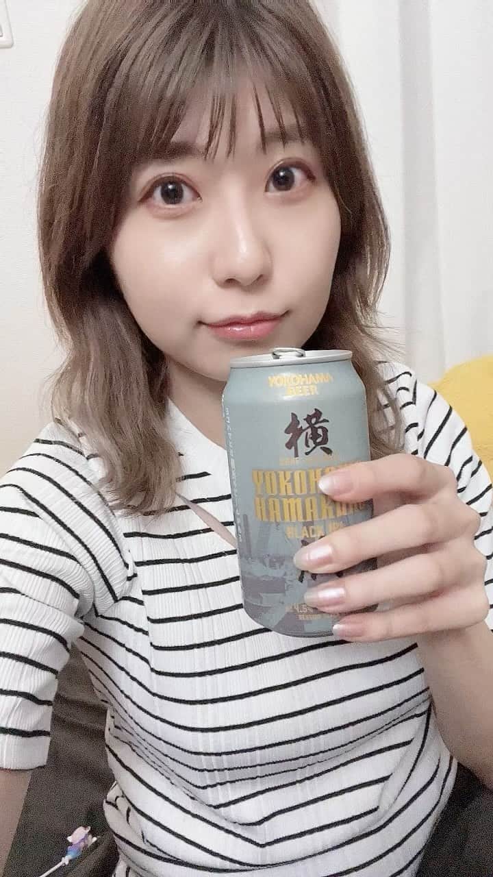 天野麻菜のインスタグラム：「ビール女子。3504  #ビール #ビール女子 #beer #beerstagram #お酒 #アルコール #タレント #グラビア #女優 #天野麻菜 #休まず #毎日飲んでる #記録更新中 #ビールのcm #オファー待ち #ビール大好き #乾杯 #乾杯シリーズ #1日1ビール #9年以上 #続けてる #まだまだ #これから  #今日で #3504日目 #家 #横浜ビール」