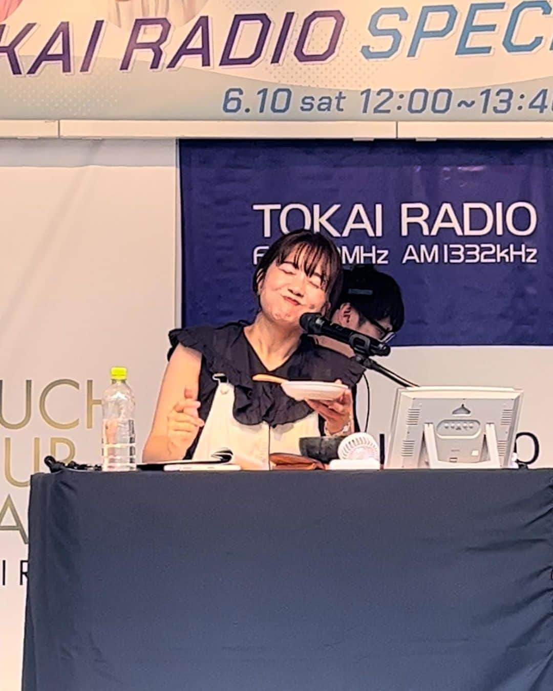 川村茉由さんのインスタグラム写真 - (川村茉由Instagram)「【TOKAI RADIO SPECIAL WEEK 公開生放送 in アスナル金山】🎉  お越しくださった皆さまーーー‼︎‼︎ 本当にありがとうございました🥰 お天気にも恵まれました☀️ リスナーさんとデイルさんと私の パワーが届きましたね🥺  デイルさん @dale1484 さんと番組も 初めてと思えないくらい、 楽しくやらせて頂きました🥳 デイルさん面白かったなあ〜 優しかったなあ〜 控室でも終始笑ってた🤣💕  そして琴音 @kotoneofficial ライブも🎵 伸びやかな透き通った歌声が 会場に響き渡って、 空気が一気に変わりましたね👏 気持ちよかったなあ😌🍃  見に来てくださっている皆さんと 昼ビールのコーナーできたのも 嬉しかったし、みんなのカンパーイの掛け声 聞いたら感極まった🥹👏 (明日もやるからね🤭)  あ、ちなみに公開生放送終わって しっかりスーパードライで 乾杯してきましたよ🍺  ああ〜今日はいい夢見られそう❤️ 明日も朝からSUNDAYFUNDAY! 聞いてください🥳🎙  #東海ラジオ #公開生放送 #アスナル金山 #琴音 さん #デイル さん #サンファン #グルーヴ929 #昼ビール #生ビール #ビール #アサヒ #スーパードライ」6月10日 22時01分 - mayupi_k