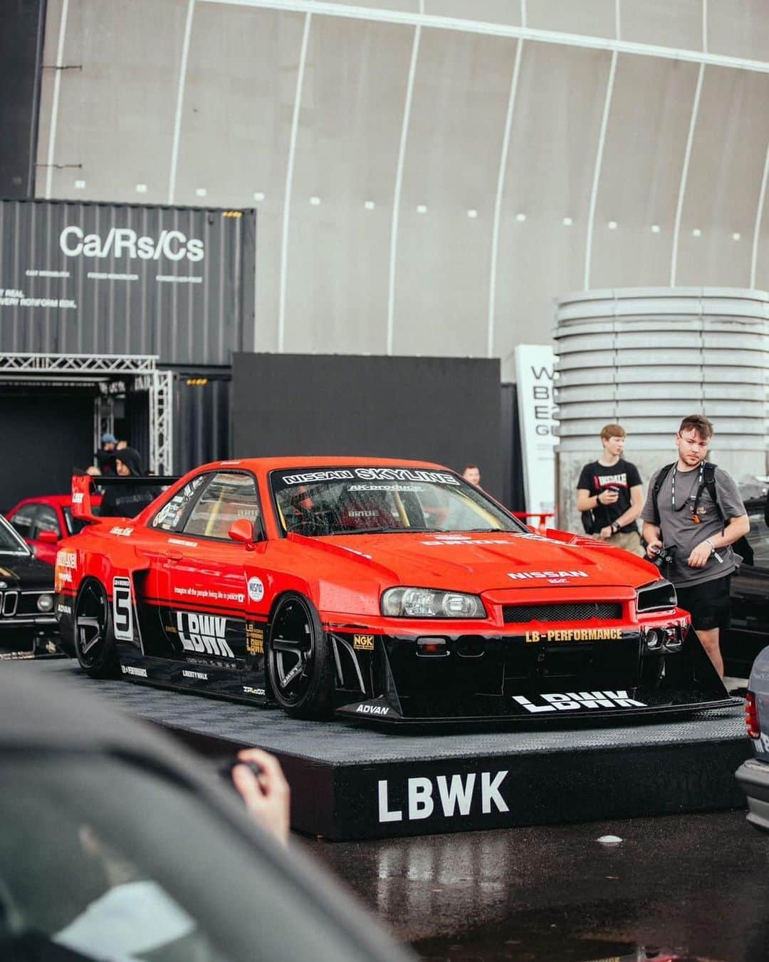 Wataru Katoさんのインスタグラム写真 - (Wataru KatoInstagram)「Ultrace event start The anniversary of the creation of a circle of car culture between Poland 🇵🇱 and Japan 🇯🇵. ポーランド🇵🇱Ultrace event凄い沢山のお客様で大盛り上がり。  Ultrace イベント開始 ポーランド🇵🇱と日本🇯🇵の間に自動車文化の輪ができた記念日。 @ultrace_official  #nissan #libertywalk #lbworks #stance #stancenation  #nissanskyline #lamborghini #ferrari #supercar #jdm #jdmcars  #ultrace #event #Poland #感謝 #ありがとう  #ticket #soldout #nissangtr」6月10日 22時12分 - libertywalkkato