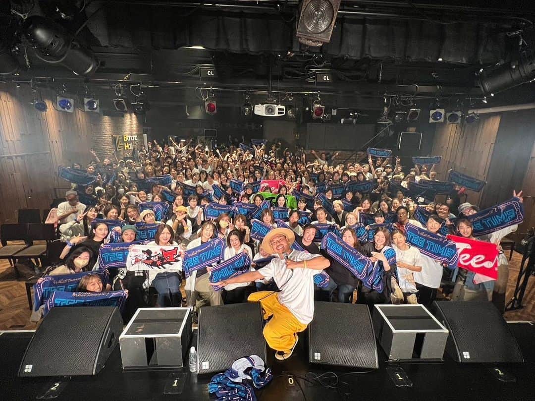 TEEのインスタグラム：「大阪‼️‼️ 大好きな街。 楽しすぎた〜  満員御礼 来てくれてありがとう。 来る事ができなかったみんなも、メッセージが力になったよ  楽し過ぎるぜ、ツアー2023  Tee time  続く。」