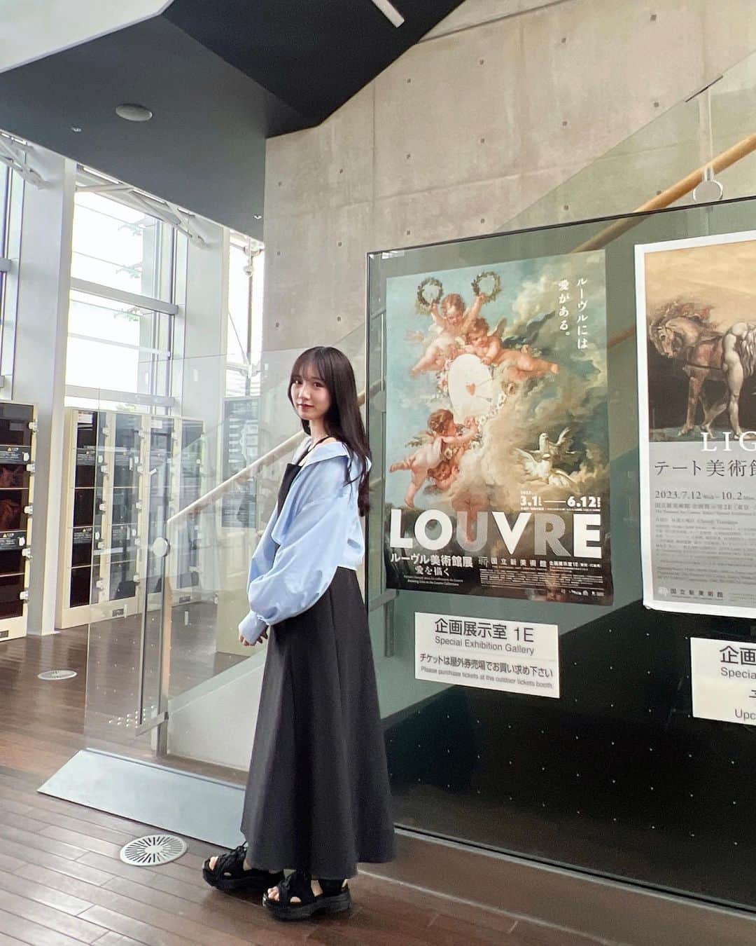 横野すみれさんのインスタグラム写真 - (横野すみれInstagram)「🎨  ⁡ ⁡ 前から行きたかった国立新美術館の "ルーヴル美術館展 愛を描く"に行ってきました🖼 ⁡ ⁡ 一昨年お休みしていたときに、 色々な美術館に行ってそこからハマって ⁡ たまに絵を観に行くようになったんです🎨 ⁡ ⁡ ⁡ ルーヴル美術館展、愛を描く  ⁡ いろんな形の愛がたくさんで素敵な展示だった〜🥰    ⁡ いつも美術館に行くとお気に入りの絵のポストカードを購入して集めてるんだけど、今回も買いましたよ◎🥰 ⁡ アモルがたくさんで可愛すぎたな👼 ⁡ ⁡ #美術館巡り #国立新美術館  #louvremuseum #ルーヴル美術館展  #🖼 #美術館」6月10日 22時32分 - yokono_sumire