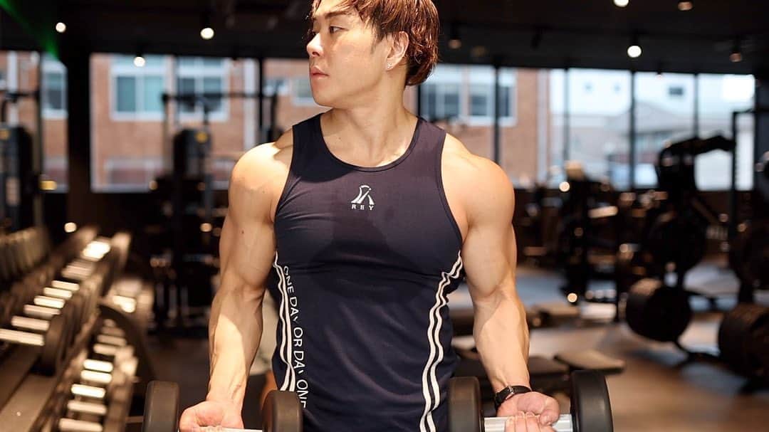 山澤礼明さんのインスタグラム写真 - (山澤礼明Instagram)「REYの