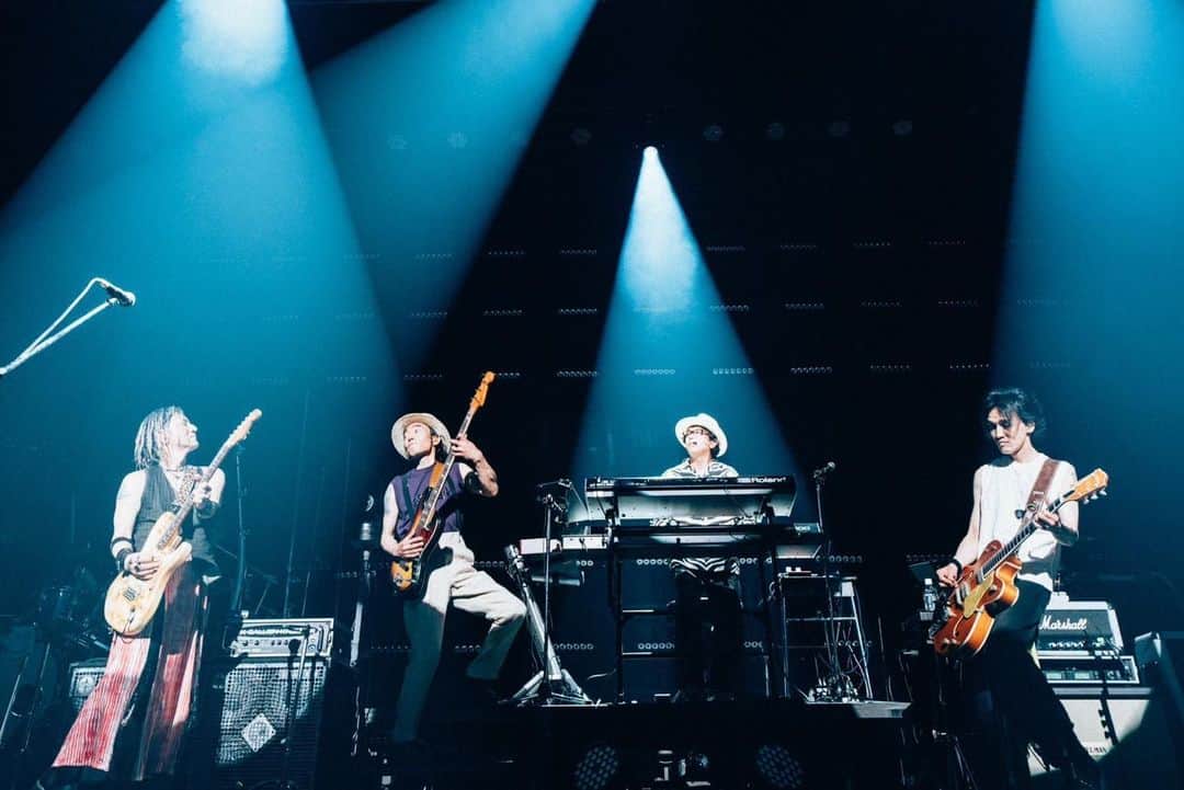 のインスタグラム：「2023年6月10日 ただ今帰京の途にあり。 男闘呼組THE LAST LIVE 広島公演、お越し頂いた皆様本当に本当にありがとうございました🥹とても感動的な二日間でした🥹心からの感謝を込めて🥹」