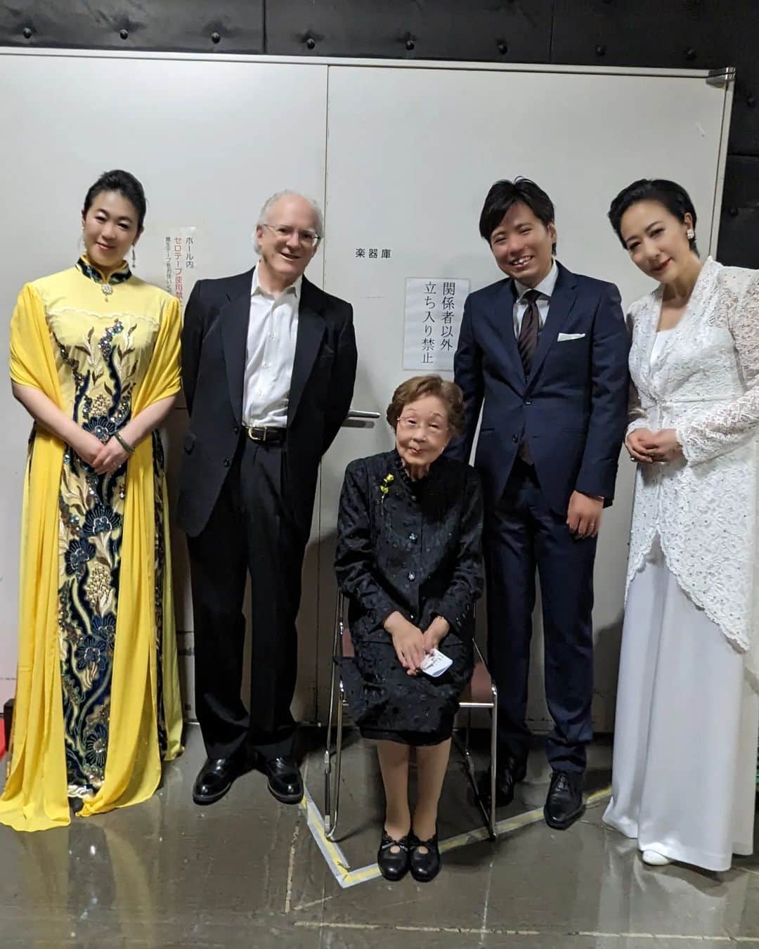 高汐巴さんのインスタグラム写真 (高汐巴Instagram)「昨日「〜祈りを込めて〜ババちゃまたちは伝えます」コンサートが無事終わりました