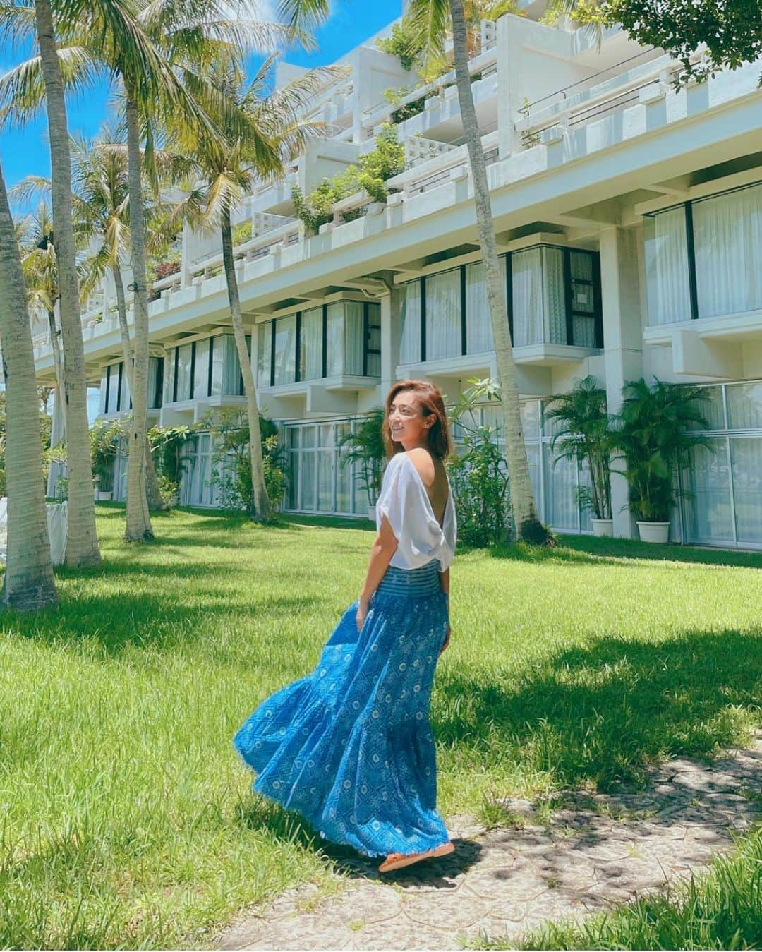 夏美のインスタグラム：「🏝🏝🏝🫶💖」