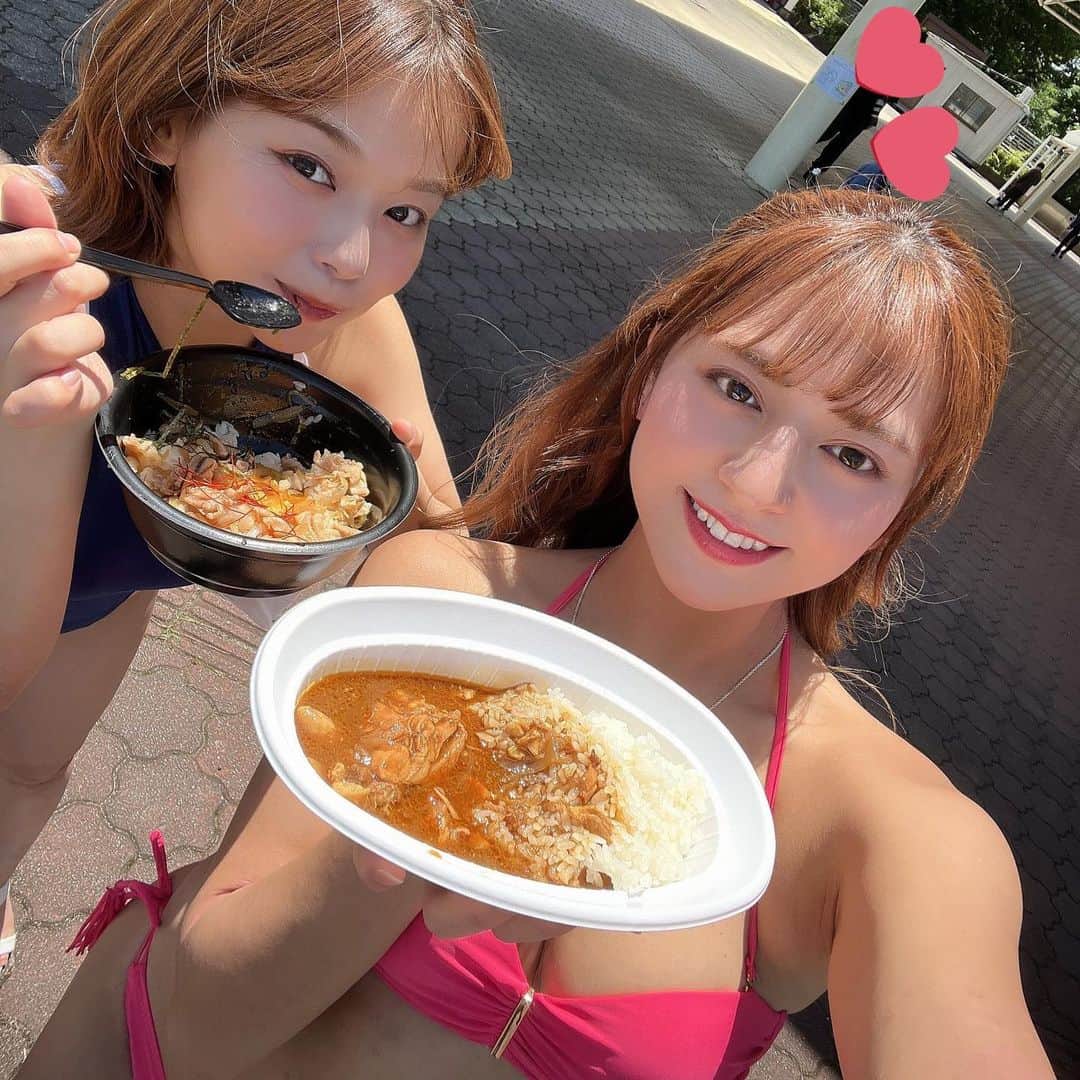 和地つかささんのインスタグラム写真 - (和地つかさInstagram)「大好きな徳江と❤️❤️❤️ 1部からカレーと豚丼🐷💓  #japaneseidol #photoshoot #photogravure #japanesewoman #selfies #japanesemodel #nicebody #instaart #instagramjapan #pool #tokyo #gravure #gravureidol #idol #portrait #fashion #水着 #おっぱい」6月10日 17時03分 - tsutam_