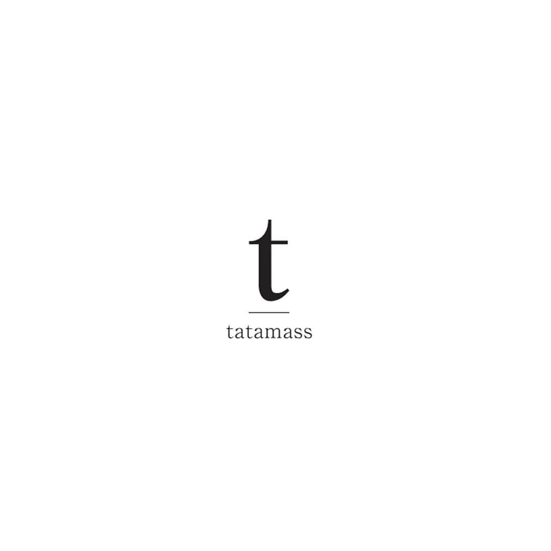 EDIFICEさんのインスタグラム写真 - (EDIFICEInstagram)「. 2023 Spring / Summer  ⁡ ⁡ 【TATAMASS / タタマス】 ⁡ 身に纏うそれぞれの日々の生活に調和しそっと寄り添って心地よくフィットする、シンプルでありながらもさりげないデザインにこだわったプロダクトを展開。 自分たちが身につけて満足できるものを、少しだけ試行錯誤を重ね、提案しています。 ⁡ ⁡ ⁡ ＊商品はプロフィール欄のストーリーズのハイライト”NEW”からご覧ください✔︎ ⁡ ⁡ ⁡ #edifice #edificeoriginal #2023ss」6月10日 17時18分 - edifice.jp