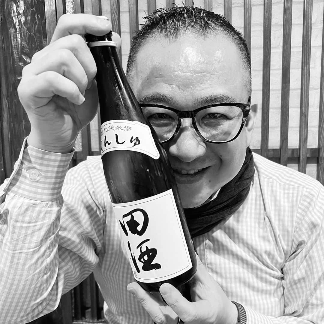 柳家三之助さんのインスタグラム写真 - (柳家三之助Instagram)「札駅で田酒の安い店に出会う。あとで小せんさんだけにそっと耳打ちする。 #タサケは人のためならず」6月10日 22時57分 - sannosuke