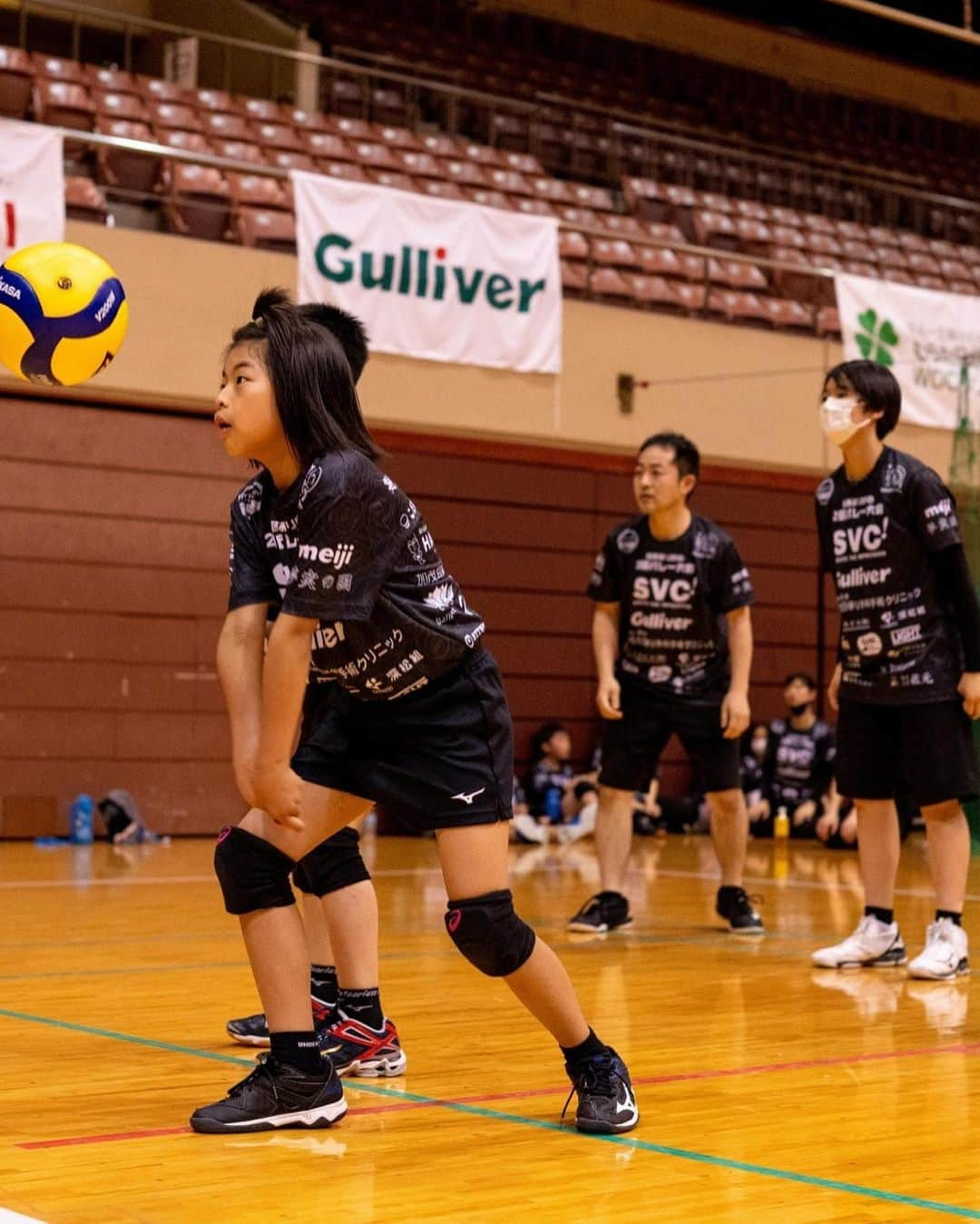 佐藤あり紗さんのインスタグラム写真 - (佐藤あり紗Instagram)「2023.5.27 . . 🏐佐藤あり紗2個バレーボール大会 in仙台🏐 大会を一緒に盛り上げてくださるスポンサーのみなたん❤️ . ❤️SVC!  @svc__group  . 🔋日本エコライフ . 🚘Gulliver @gulliver_minamisendai  . 💉医療法人 豊生会むらた日帰り外科手術クリニック . 🏨🍓仙台ターミナルビル(株)  @spalsendai  @hotelmetropolitansendai  @stbl_fruitfarm  . 🏠深松組  . 🐮牛タン炭火利久　@rikyu_sendaieki  . 🍺株式会社ノムタベル @skt_arata @iki_iki.r @kurukurupaamachiyan @iroriyaki.sumirechan @maji_magicalcook  . 🐮司 . 🦅焼助 @yakisuke.official  @yakisuke_kokubuncho  . 🚘KADAN . 👷‍♂️LIGHT @light_seon  . 🦷あやし眼科クリニック @ayashigeleven  . 🚘空気の洗車屋さん @kuuki_nosenshayasan  . ⚽️ヴォスクオーレ仙台 @voscuore_sendai  . 🔧elevn . ⛩榴岡天満宮 @tsutsujigaoka_tenmangu  . 🏠株式会社佐元 @samoto1914  . 🍫Meiji  . ♨️夢実の国 . 🦀スギヨ @kanikama_sugiyo_official  . 👕TRES @tres_volleyball  . ⛩️石巻金藏寺 . 🍜麺匠一丞 @mensho_ichijo  . 🍽こだまのどら焼き @kodamadorayaki  . 👨‍🔧Lincronova @nagano_president  . 🍴HACHI @hachi.1979  . 💉たじー @taji1_2_3  . 👷‍♂️誠晃興業 @yuya7912  . 👂加茂耳鼻咽喉科 . 🔩トーアス販売  @n.fumi0327  . 🍅La fata @lafatafarm  . 🏠山一地所 . 🍺ほかぞの @nomidocoro_hokazono45  . ☕️ほの香  @honokacoffee.inc  . 🍽登喜和 @tokiwasoba  . 💄Balilaxe   @bali_laxe  . 💪🏻KATSUYAMA @shozankancocoil   ☎️NTT東日本 @ntteastofficial  . 🔋山形パナソニック @yamagatapanasonic  . 🏐TEAM i @teami_girls  . ⛽️サーラエナジー株式会社 . 🏐清健堂  . 🥃BARRACK LIFE @barracklife  . 🚘GTAUTO @g.t.auto  . 👨‍⚕️たいよう接骨院  . 🍱あめいろ食堂 . 🦷こうま駅前デンタルクリニック . 🥮Riyan @riyancrepe  . 🍰you &g @you_and_g.official  . . #佐藤あり紗スポンサー #仙台発祥　 #佐藤あり紗2個バレーボール大会スポンサー #宮城県盛り上げたい　#仙台盛り上げたい #スポンサー　#参加者募集中 #佐藤あり紗 #あり紗組」6月10日 18時40分 - arisa_chu