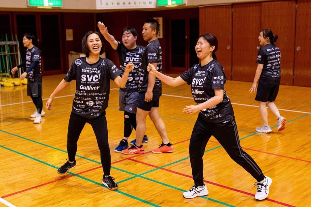 佐藤あり紗さんのインスタグラム写真 - (佐藤あり紗Instagram)「2023.5.27 . . 🏐佐藤あり紗2個バレーボール大会 in宮城🏐 . 大会を一緒に盛り上げてくださるスポンサーのみなたん❤️ . ❤️SVC!  @svc__group  . 🔋日本エコライフ . 🚘Gulliver @gulliver_minamisendai  . 💉医療法人 豊生会むらた日帰り外科手術クリニック . 🏨🍓仙台ターミナルビル(株)  @spalsendai  @hotelmetropolitansendai  @stbl_fruitfarm  . 🏠深松組  . 🐮牛タン炭火利久　@rikyu_sendaieki  . 🍺株式会社ノムタベル @skt_arata @iki_iki.r @kurukurupaamachiyan @iroriyaki.sumirechan @maji_magicalcook  . 🐮司 . 🦅焼助 @yakisuke.official  @yakisuke_kokubuncho  . 🚘KADAN . 👷‍♂️LIGHT @light_seon  . 🦷あやし眼科クリニック @ayashigeleven  . 🚘空気の洗車屋さん @kuuki_nosenshayasan  . ⚽️ヴォスクオーレ仙台 @voscuore_sendai  . 🔧elevn . ⛩榴岡天満宮 @tsutsujigaoka_tenmangu  . 🏠株式会社佐元 @samoto1914  . 🍫Meiji  . ♨️夢実の国 . 🦀スギヨ @kanikama_sugiyo_official  . 👕TRES @tres_volleyball  . ⛩️石巻金藏寺 . 🍜麺匠一丞 @mensho_ichijo  . 🍽こだまのどら焼き @kodamadorayaki  . 👨‍🔧Lincronova @nagano_president  . 🍴HACHI @hachi.1979  . 💉たじー @taji1_2_3  . 👷‍♂️誠晃興業 @yuya7912  . 👂加茂耳鼻咽喉科 . 🔩トーアス販売  @n.fumi0327  . 🍅La fata @lafatafarm  . 🏠山一地所 . 🍺ほかぞの @nomidocoro_hokazono45  . ☕️ほの香  @honokacoffee.inc  . 🍽登喜和 @tokiwasoba  . 💄Balilaxe   @bali_laxe  . 💪🏻KATSUYAMA @shozankancocoil   ☎️NTT東日本 @ntteastofficial  . 🔋山形パナソニック @yamagatapanasonic  . 🏐TEAM i @teami_girls  . ⛽️サーラエナジー株式会社 . 🏐清健堂  . 🥃BARRACK LIFE @barracklife  . 🚘GTAUTO @g.t.auto  . 👨‍⚕️たいよう接骨院  . 🍱あめいろ食堂 . 🦷こうま駅前デンタルクリニック . 🥮Riyan @riyancrepe  . 🍰you &g @you_and_g.official  . . #佐藤あり紗スポンサー #仙台発祥　 #佐藤あり紗2個バレーボール大会スポンサー #宮城県盛り上げたい　#仙台盛り上げたい #スポンサー #佐藤あり紗 #あり紗組」6月10日 18時35分 - arisa_chu