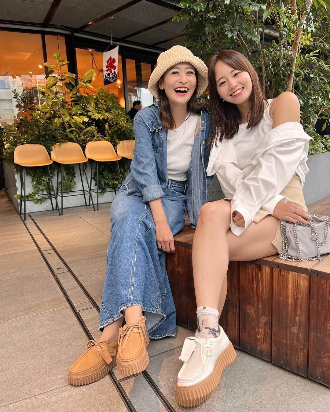 NANAMIさんのインスタグラム写真 - (NANAMIInstagram)「なんちゃんとおそろ♡👟  @clarksshoes   #clarks #クラークス　#trohill お久しぶり #なんなな　#namnana」6月10日 18時48分 - nanami023