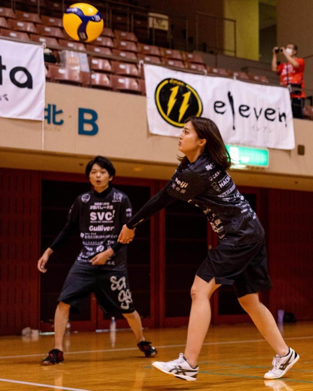 佐藤あり紗さんのインスタグラム写真 - (佐藤あり紗Instagram)「2023.5.27 . . 🏐佐藤あり紗2個バレーボール大会 in仙台🏐 大会を一緒に盛り上げてくださるスポンサーのみなたん❤️ . ❤️SVC!  @svc__group  . 🔋日本エコライフ . 🚘Gulliver @gulliver_minamisendai  . 💉医療法人 豊生会むらた日帰り外科手術クリニック . 🏨🍓仙台ターミナルビル(株)  @spalsendai  @hotelmetropolitansendai  @stbl_fruitfarm  . 🏠深松組  . 🐮牛タン炭火利久　@rikyu_sendaieki  . 🍺株式会社ノムタベル @skt_arata @iki_iki.r @kurukurupaamachiyan @iroriyaki.sumirechan @maji_magicalcook  . 🐮司 . 🦅焼助 @yakisuke.official  @yakisuke_kokubuncho  . 🚘KADAN . 👷‍♂️LIGHT @light_seon  . 🦷あやし眼科クリニック @ayashigeleven  . 🚘空気の洗車屋さん @kuuki_nosenshayasan  . ⚽️ヴォスクオーレ仙台 @voscuore_sendai  . 🔧elevn . ⛩榴岡天満宮 @tsutsujigaoka_tenmangu  . 🏠株式会社佐元 @samoto1914  . 🍫Meiji  . ♨️夢実の国 . 🦀スギヨ @kanikama_sugiyo_official  . 👕TRES @tres_volleyball  . ⛩️石巻金藏寺 . 🍜麺匠一丞 @mensho_ichijo  . 🍽こだまのどら焼き @kodamadorayaki  . 👨‍🔧Lincronova @nagano_president  . 🍴HACHI @hachi.1979  . 💉たじー @taji1_2_3  . 👷‍♂️誠晃興業 @yuya7912  . 👂加茂耳鼻咽喉科 . 🔩トーアス販売  @n.fumi0327  . 🍅La fata @lafatafarm  . 🏠山一地所 . 🍺ほかぞの @nomidocoro_hokazono45  . ☕️ほの香  @honokacoffee.inc  . 🍽登喜和 @tokiwasoba  . 💄Balilaxe   @bali_laxe  . 💪🏻KATSUYAMA @shozankancocoil   ☎️NTT東日本 @ntteastofficial  . 🔋山形パナソニック @yamagatapanasonic  . 🏐TEAM i @teami_girls  . ⛽️サーラエナジー株式会社 . 🏐清健堂  . 🥃BARRACK LIFE @barracklife  . 🚘GTAUTO @g.t.auto  . 👨‍⚕️たいよう接骨院  . 🍱あめいろ食堂 . 🦷こうま駅前デンタルクリニック . 🥮Riyan @riyancrepe  . 🍰you &g @you_and_g.official  . . #佐藤あり紗スポンサー #仙台発祥　 #佐藤あり紗2個バレーボール大会スポンサー #宮城県盛り上げたい　#仙台盛り上げたい #スポンサー　#参加者募集中 #佐藤あり紗 #あり紗組」6月10日 18時45分 - arisa_chu