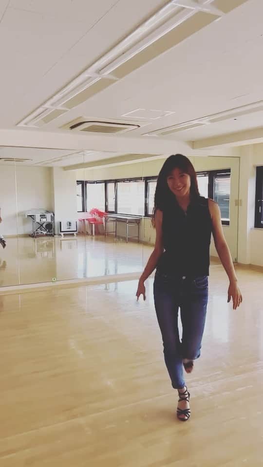 瀧本美織のインスタグラム：「#👠  #niallhoran   #nicetomeetya   #dance」