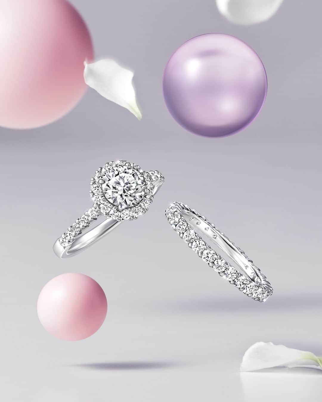 TASAKIさんのインスタグラム写真 - (TASAKIInstagram)「As the ‘Master of Diamonds,’ we select the most brilliant gems to shine in our luminous bridal jewellery. Let TASAKI's eternal diamonds be a symbol of the glorious love you share.  “Master of Diamonds”のTASAKIが選び抜いた、世界最高峰の光輝を放つブライダルジュエリー。 ふたりの輝かしい愛の象徴に、TASAKIの永遠なるダイヤモンドを。  6月25日(日)まで、TASAKIブライダルフェアを開催中。  #TASAKI #TASAKIdiamond」6月10日 19時00分 - tasaki_intl