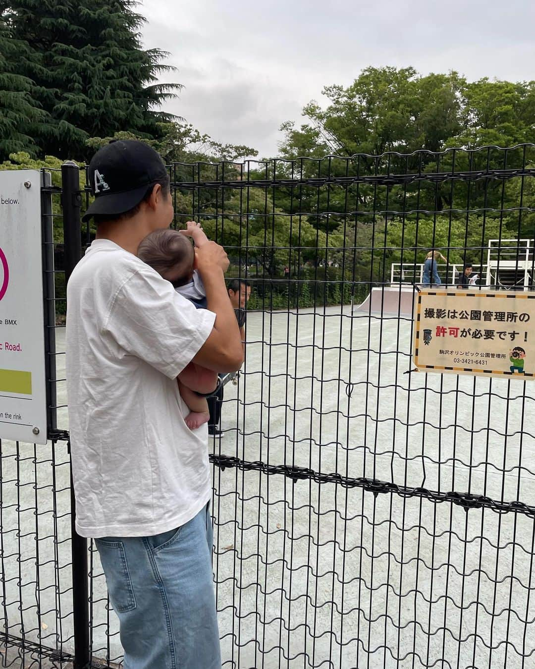 奥山春香さんのインスタグラム写真 - (奥山春香Instagram)「お散歩して一風堂いってごろごろしたよ🍥 最近公園ともだちが増えて嬉しい👶🌱  蚊だけなんとかならないかな。」6月10日 19時15分 - corvetteharuka