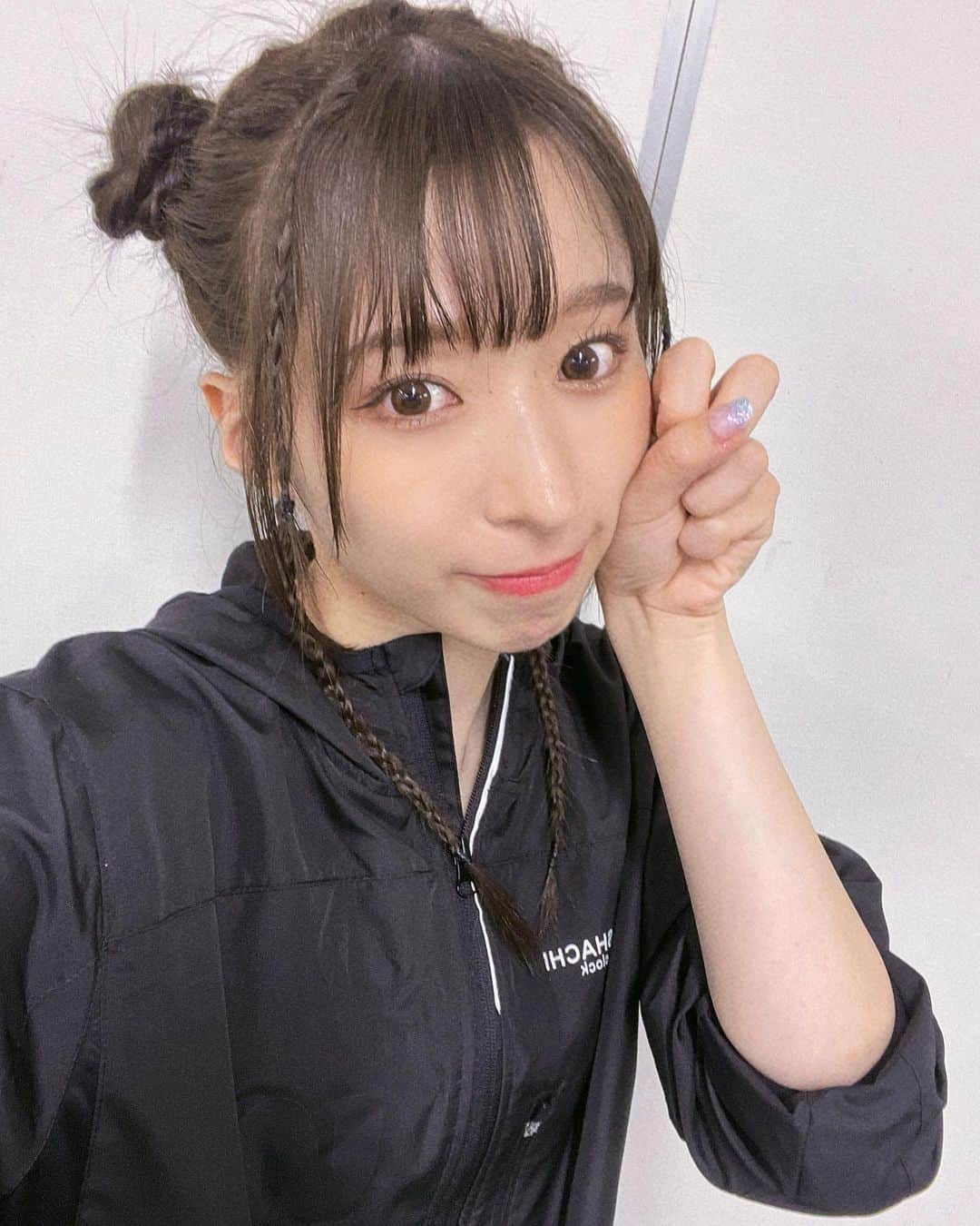 大黒柚姫さんのインスタグラム写真 - (大黒柚姫Instagram)「＊ クマ！！！！  (アホ毛もご愛嬌🫣)  #毎日1柚姫 #follome #selfie #instadaily #instalike #tflersn #idol #アイドル#fyp#Japan #ベア #クマヘアー #ヘアアレンジ」6月10日 19時22分 - yuzuki_oguro_official