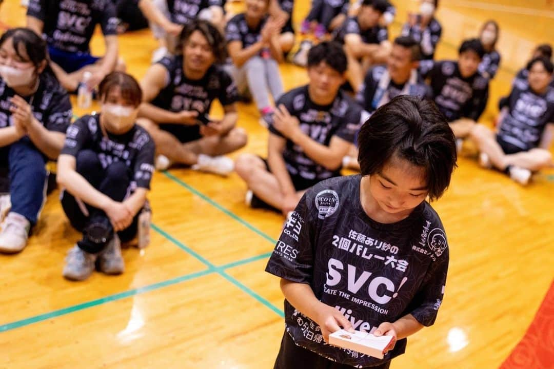 佐藤あり紗さんのインスタグラム写真 - (佐藤あり紗Instagram)「2023.5.27 . . 🏐佐藤あり紗2個バレーボール大会 in仙台🏐 大会を一緒に盛り上げてくださるスポンサーのみなたん❤️ . ❤️SVC!  @svc__group  . 🔋日本エコライフ . 🚘Gulliver @gulliver_minamisendai  . 💉医療法人 豊生会むらた日帰り外科手術クリニック . 🏨🍓仙台ターミナルビル(株)  @spalsendai  @hotelmetropolitansendai  @stbl_fruitfarm  . 🏠深松組  . 🐮牛タン炭火利久　@rikyu_sendaieki  . 🍺株式会社ノムタベル @skt_arata @iki_iki.r @kurukurupaamachiyan @iroriyaki.sumirechan @maji_magicalcook  . 🐮司 . 🦅焼助 @yakisuke.official  @yakisuke_kokubuncho  . 🚘KADAN . 👷‍♂️LIGHT @light_seon  . 🦷あやし眼科クリニック @ayashigeleven  . 🚘空気の洗車屋さん @kuuki_nosenshayasan  . ⚽️ヴォスクオーレ仙台 @voscuore_sendai  . 🔧elevn . ⛩榴岡天満宮 @tsutsujigaoka_tenmangu  . 🏠株式会社佐元 @samoto1914  . 🍫Meiji  . ♨️夢実の国 . 🦀スギヨ @kanikama_sugiyo_official  . 👕TRES @tres_volleyball  . ⛩️石巻金藏寺 . 🍜麺匠一丞 @mensho_ichijo  . 🍽こだまのどら焼き @kodamadorayaki  . 👨‍🔧Lincronova @nagano_president  . 🍴HACHI @hachi.1979  . 💉たじー @taji1_2_3  . 👷‍♂️誠晃興業 @yuya7912  . 👂加茂耳鼻咽喉科 . 🔩トーアス販売  @n.fumi0327  . 🍅La fata @lafatafarm  . 🏠山一地所 . 🍺ほかぞの @nomidocoro_hokazono45  . ☕️ほの香  @honokacoffee.inc  . 🍽登喜和 @tokiwasoba  . 💄Balilaxe   @bali_laxe  . 💪🏻KATSUYAMA @shozankancocoil   ☎️NTT東日本 @ntteastofficial  . 🔋山形パナソニック @yamagatapanasonic  . 🏐TEAM i @teami_girls  . ⛽️サーラエナジー株式会社 . 🏐清健堂  . 🥃BARRACK LIFE @barracklife  . 🚘GTAUTO @g.t.auto  . 👨‍⚕️たいよう接骨院  . 🍱あめいろ食堂 . 🦷こうま駅前デンタルクリニック . 🥮Riyan @riyancrepe  . 🍰you &g @you_and_g.official  . . #佐藤あり紗スポンサー #仙台発祥　 #佐藤あり紗2個バレーボール大会スポンサー #宮城県盛り上げたい　#仙台盛り上げたい #スポンサー　#参加者募集中 #佐藤あり紗 #あり紗組」6月10日 19時24分 - arisa_chu