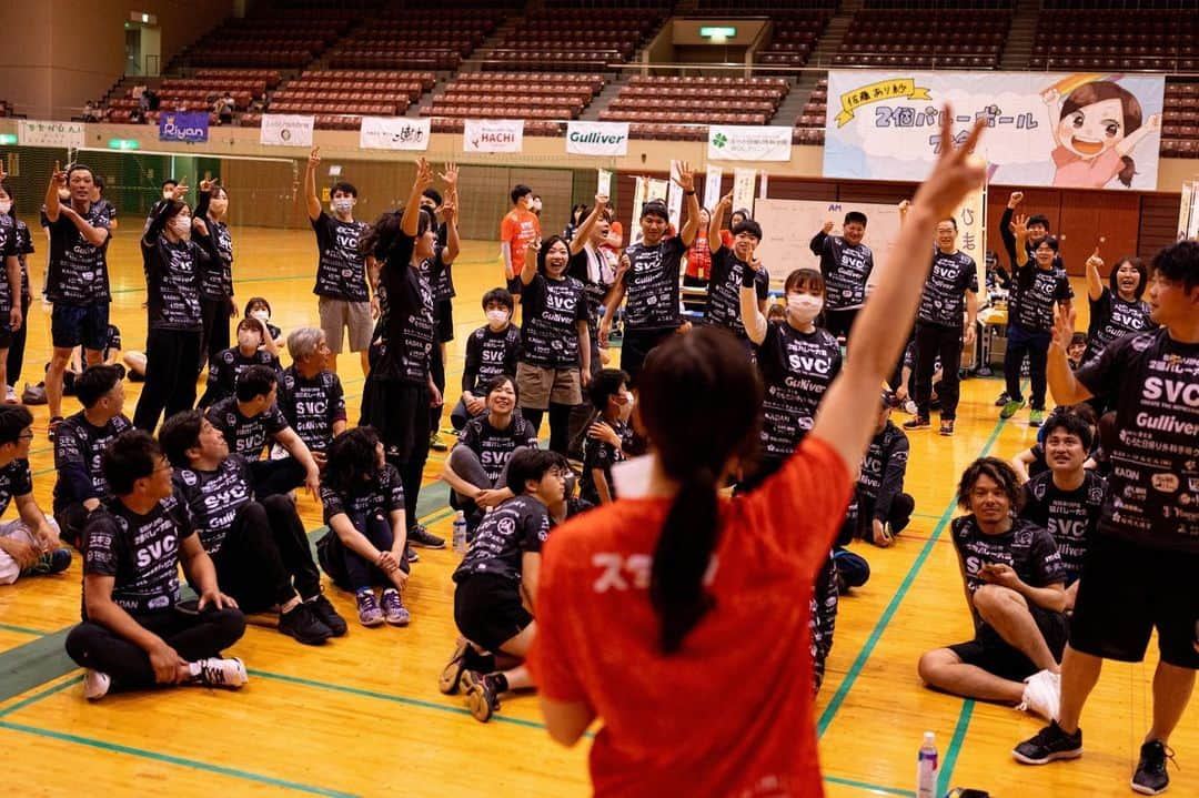 佐藤あり紗さんのインスタグラム写真 - (佐藤あり紗Instagram)「2023.5.27 . . 🏐佐藤あり紗2個バレーボール大会 in仙台🏐 大会を一緒に盛り上げてくださるスポンサーのみなたん❤️ . ❤️SVC!  @svc__group  . 🔋日本エコライフ . 🚘Gulliver @gulliver_minamisendai  . 💉医療法人 豊生会むらた日帰り外科手術クリニック . 🏨🍓仙台ターミナルビル(株)  @spalsendai  @hotelmetropolitansendai  @stbl_fruitfarm  . 🏠深松組  . 🐮牛タン炭火利久　@rikyu_sendaieki  . 🍺株式会社ノムタベル @skt_arata @iki_iki.r @kurukurupaamachiyan @iroriyaki.sumirechan @maji_magicalcook  . 🐮司 . 🦅焼助 @yakisuke.official  @yakisuke_kokubuncho  . 🚘KADAN . 👷‍♂️LIGHT @light_seon  . 🦷あやし眼科クリニック @ayashigeleven  . 🚘空気の洗車屋さん @kuuki_nosenshayasan  . ⚽️ヴォスクオーレ仙台 @voscuore_sendai  . 🔧elevn . ⛩榴岡天満宮 @tsutsujigaoka_tenmangu  . 🏠株式会社佐元 @samoto1914  . 🍫Meiji  . ♨️夢実の国 . 🦀スギヨ @kanikama_sugiyo_official  . 👕TRES @tres_volleyball  . ⛩️石巻金藏寺 . 🍜麺匠一丞 @mensho_ichijo  . 🍽こだまのどら焼き @kodamadorayaki  . 👨‍🔧Lincronova @nagano_president  . 🍴HACHI @hachi.1979  . 💉たじー @taji1_2_3  . 👷‍♂️誠晃興業 @yuya7912  . 👂加茂耳鼻咽喉科 . 🔩トーアス販売  @n.fumi0327  . 🍅La fata @lafatafarm  . 🏠山一地所 . 🍺ほかぞの @nomidocoro_hokazono45  . ☕️ほの香  @honokacoffee.inc  . 🍽登喜和 @tokiwasoba  . 💄Balilaxe   @bali_laxe  . 💪🏻KATSUYAMA @shozankancocoil   ☎️NTT東日本 @ntteastofficial  . 🔋山形パナソニック @yamagatapanasonic  . 🏐TEAM i @teami_girls  . ⛽️サーラエナジー株式会社 . 🏐清健堂  . 🥃BARRACK LIFE @barracklife  . 🚘GTAUTO @g.t.auto  . 👨‍⚕️たいよう接骨院  . 🍱あめいろ食堂 . 🦷こうま駅前デンタルクリニック . 🥮Riyan @riyancrepe  . 🍰you &g @you_and_g.official  . . #佐藤あり紗スポンサー #仙台発祥　 #佐藤あり紗2個バレーボール大会スポンサー #宮城県盛り上げたい　#仙台盛り上げたい #スポンサー　#参加者募集中 #佐藤あり紗 #あり紗組」6月10日 19時24分 - arisa_chu