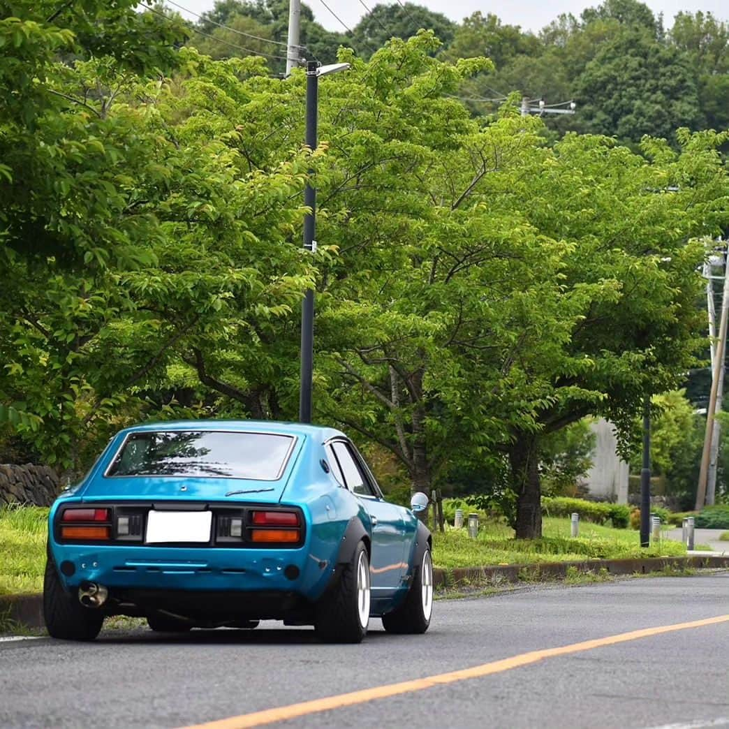 Z李さんのインスタグラム写真 - (Z李Instagram)「夏の緑ドライブ。 ---------- #fairladyz #carphotography  #jdmgram #jdmculture #jdmlife #datsun  #jdmnation #jdmlifestyle #zociety #fairladyz #旧車」6月10日 19時39分 - kiss0fthedrag0n