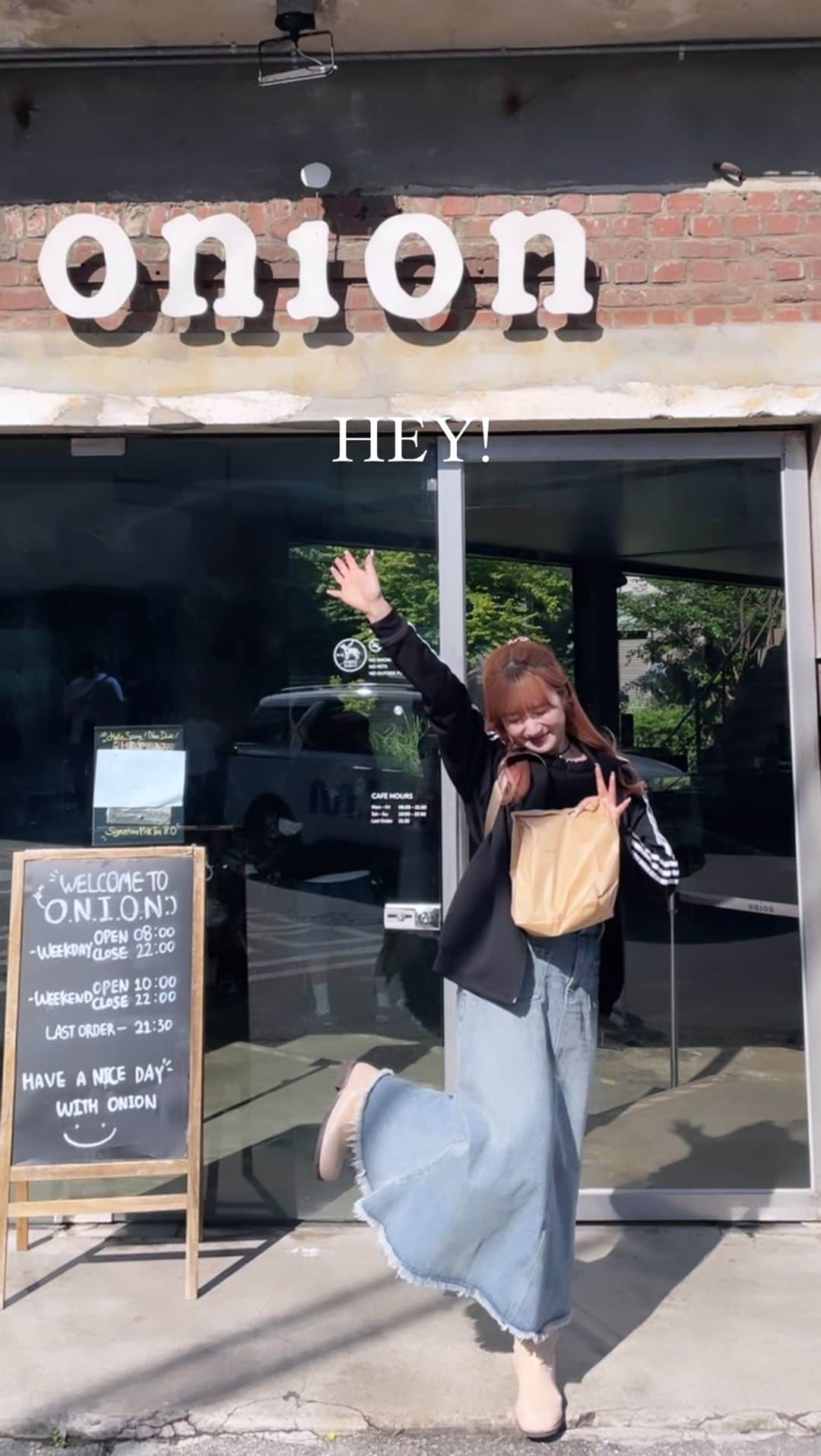 河﨑莉奈のインスタグラム：「HEY🇰🇷🩷」