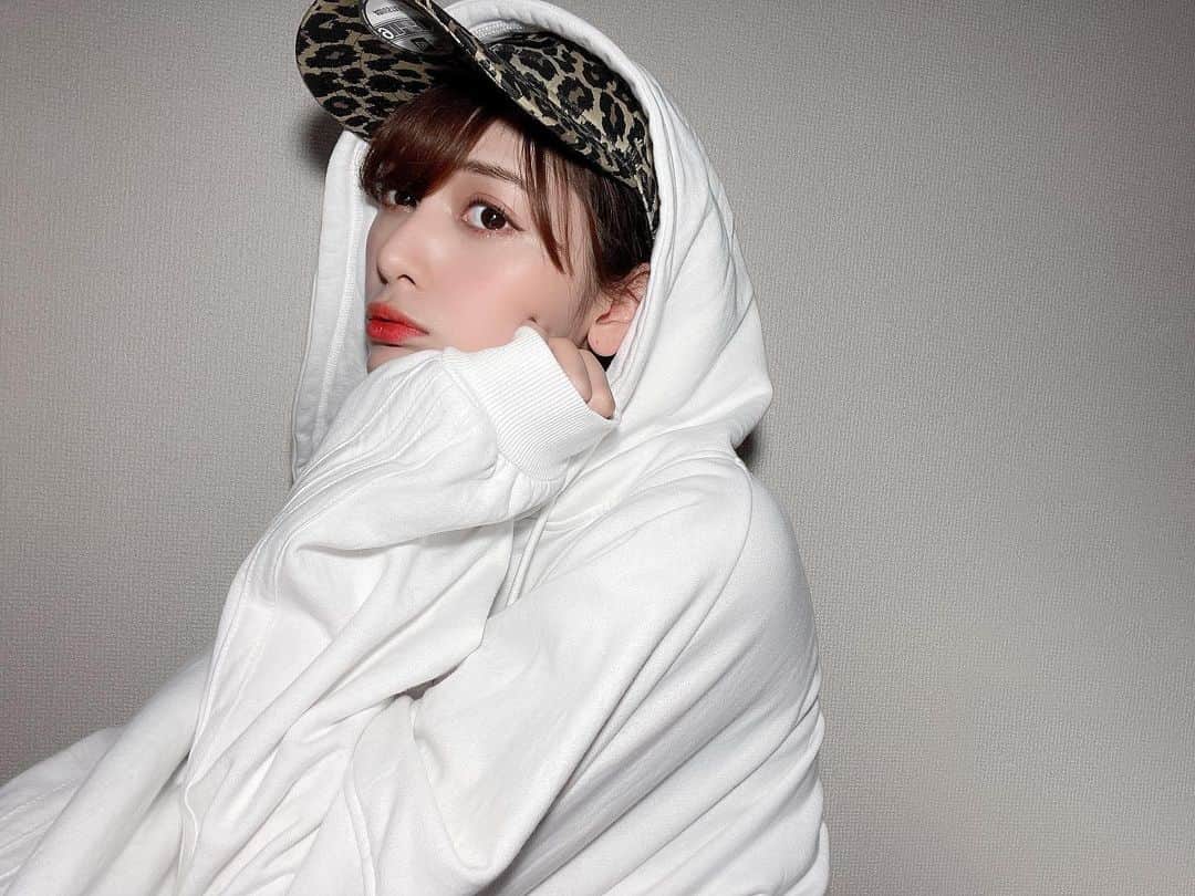 のインスタグラム：「最近気圧のおかげで諸々調子整わなくて困っちゃう🤢さうないきたい🤢 みんなのおすすめサウナ教えて～」