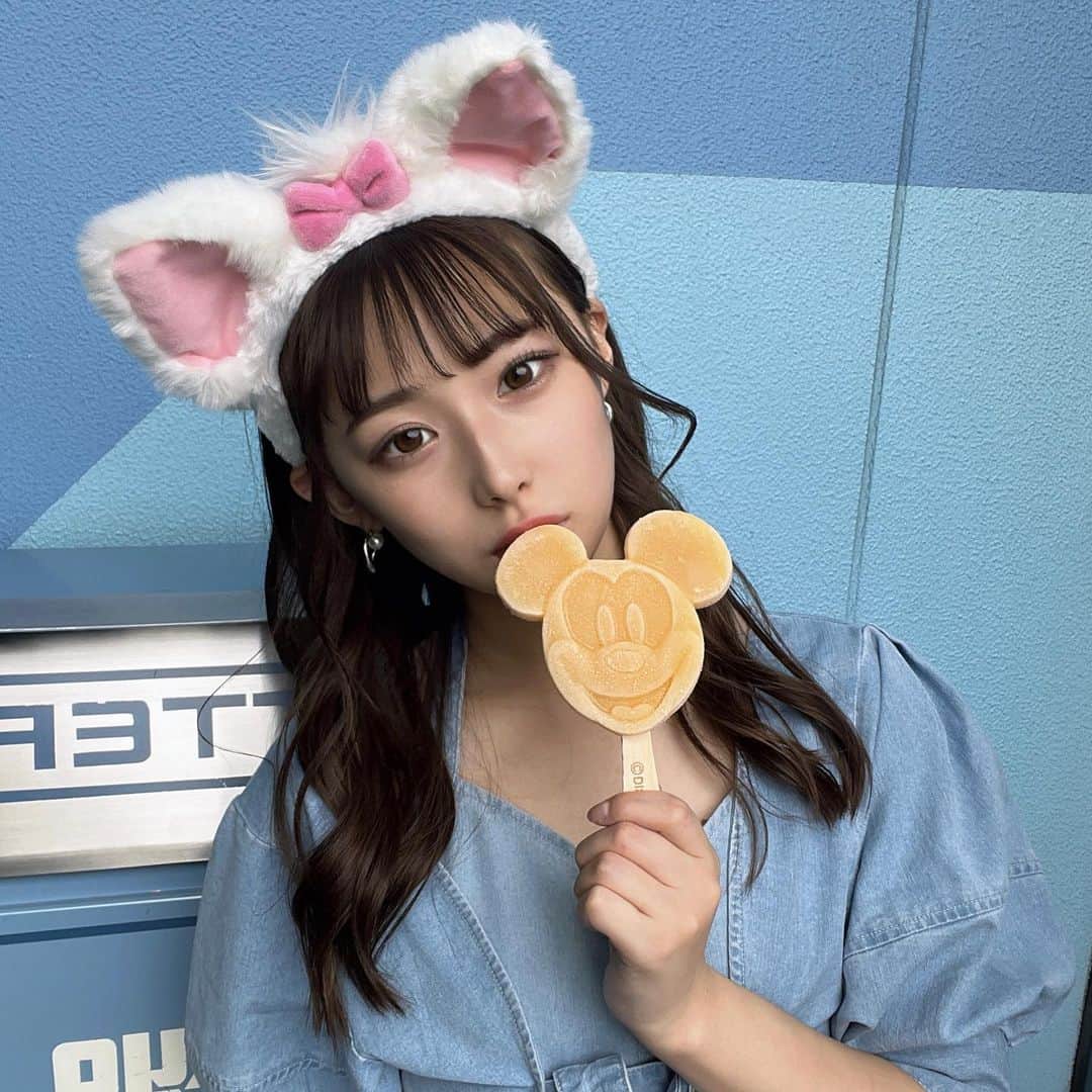 柚来しいなのインスタグラム：「・ ディズニー楽しかった🎶  #ディズニー #ディズニーランド #disney  #disneyland #マリーちゃん」