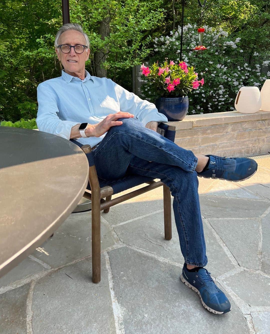 フランク&アイリーンのインスタグラム：「There's still time to snag something for your lad! Tap to shop our limited best-selling men's style just in time for Father's Day! #FrankandEileen」