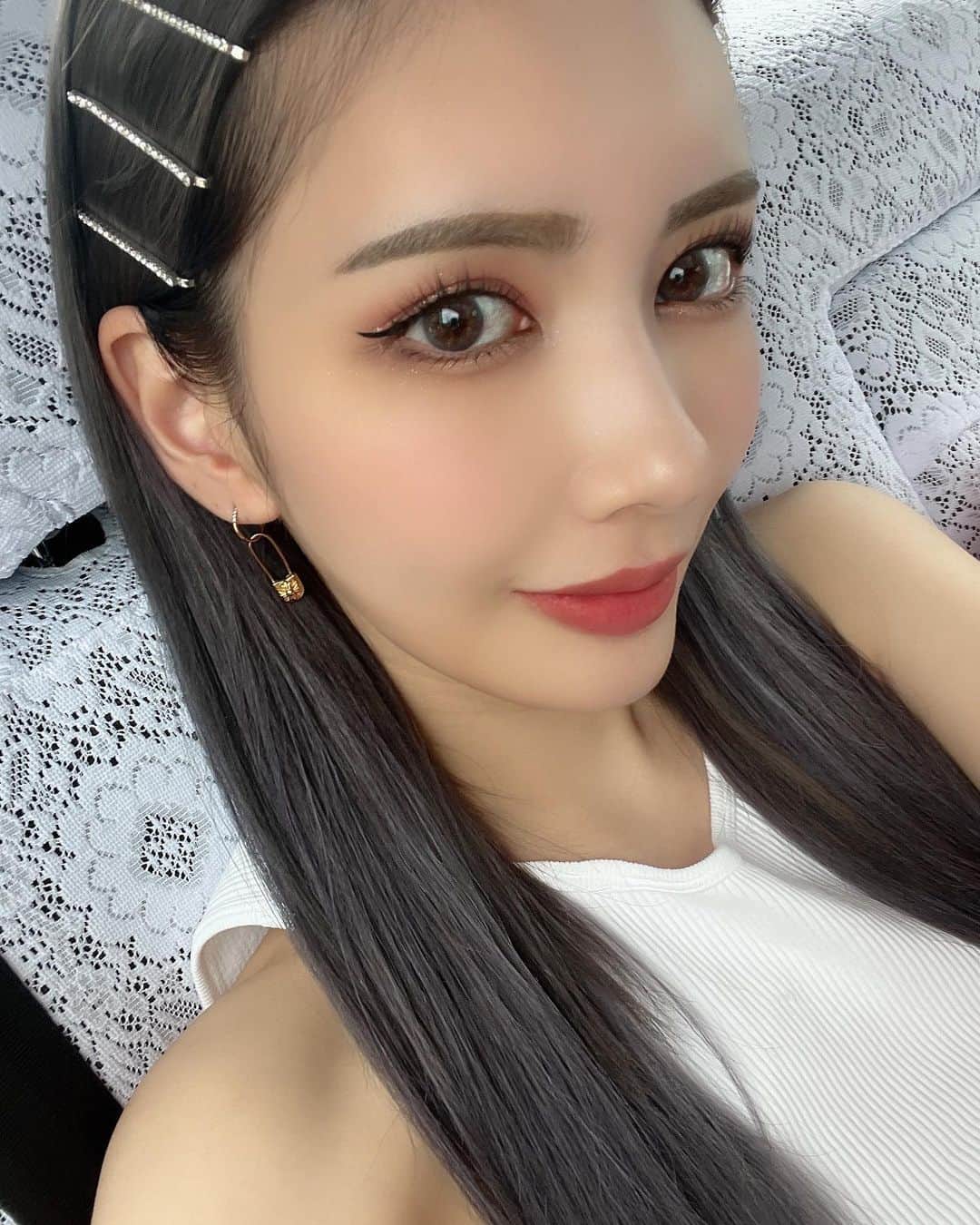 Ayakaさんのインスタグラム写真 - (AyakaInstagram)「. ﾜﾀｼ ﾏﾂｹﾞﾒﾁｬｸﾁｬﾅｶﾞｲ + ｵﾆｭｰﾍｱ . #me #selfie」6月10日 20時58分 - _81181004