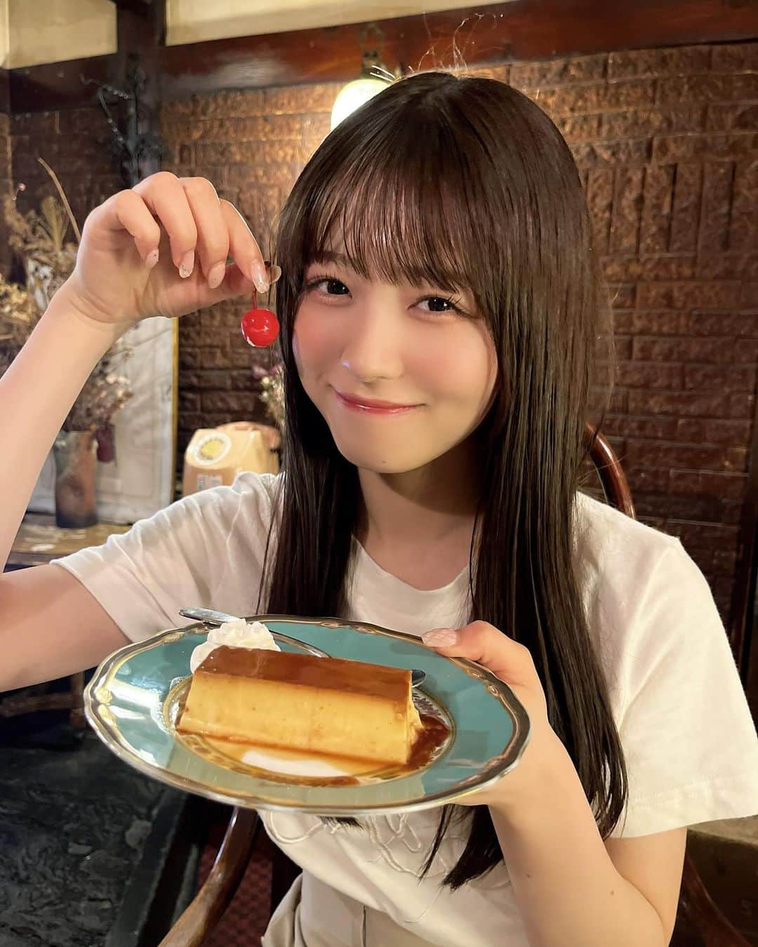 浅原凜さんのインスタグラム写真 - (浅原凜Instagram)「レトロで可愛い喫茶店🍮」6月10日 21時10分 - rinogsd728