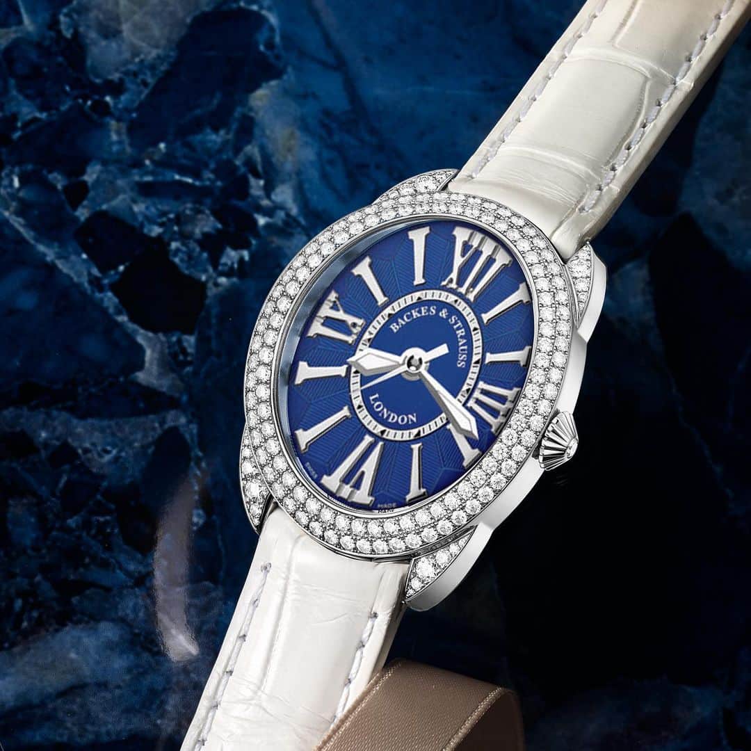 バックス＆ストラウスのインスタグラム：「The Regent Diamond Two Row Timepiece set with 132 Ideal Cut diamonds and finished with the Backes & Strauss signature Jewel the Crown.」