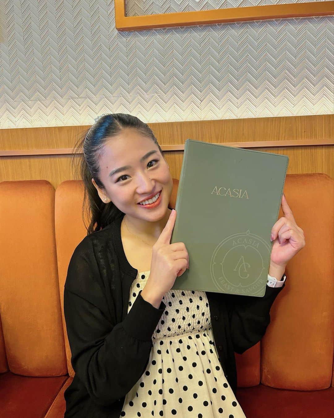 仲川遥香のインスタグラム：「Malam minggu di @acasia.dining 🍽️🩷 Saturday Night di acasia🩷  #indonesia #jakarta #acasia #malamminggu #eat #food #ジャカルタ生活 #休日 #土曜日 #グルメ #仲川遥香」