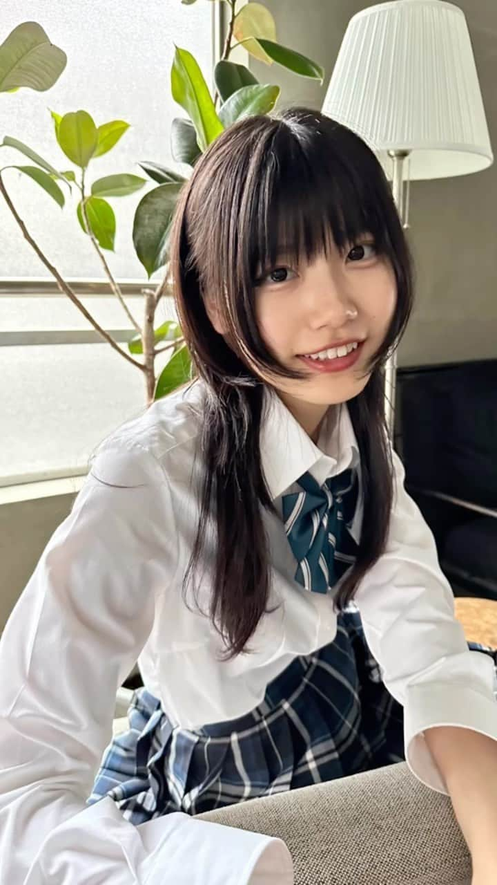 IDOLATERのインスタグラム：「制服アイドレちゃん可愛すぎっ❕ 誰とおんなじクラスがいい？ #IDOLATER #idol #kawaii #アイドル #あいまいシルエット」