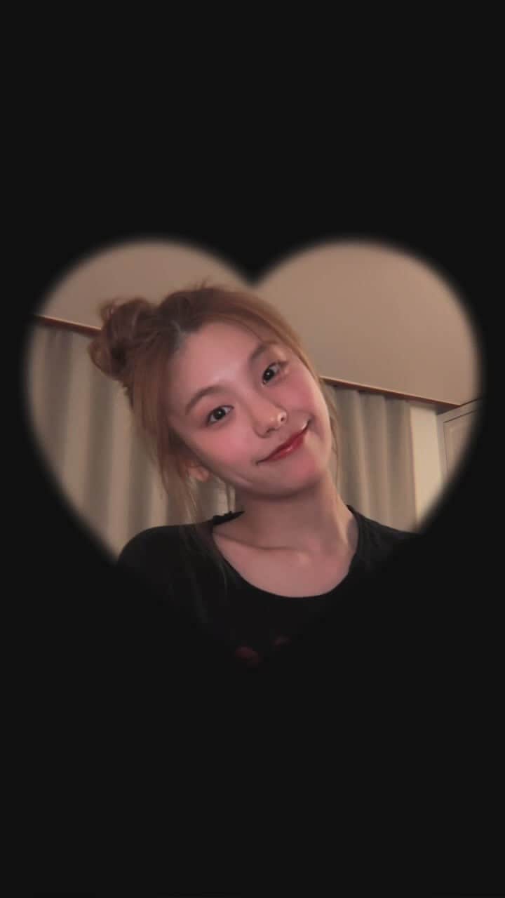 ITZYのインスタグラム