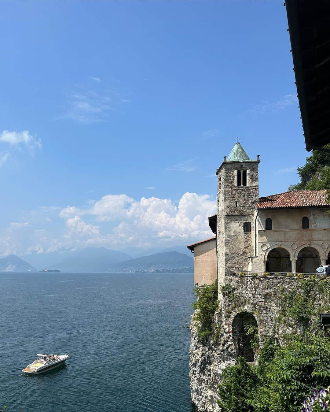 ロハン・ブロウニングさんのインスタグラム写真 - (ロハン・ブロウニングInstagram)「Florence, Lugano, Maggiore, Canberra」6月11日 2時20分 - rohanbrowning