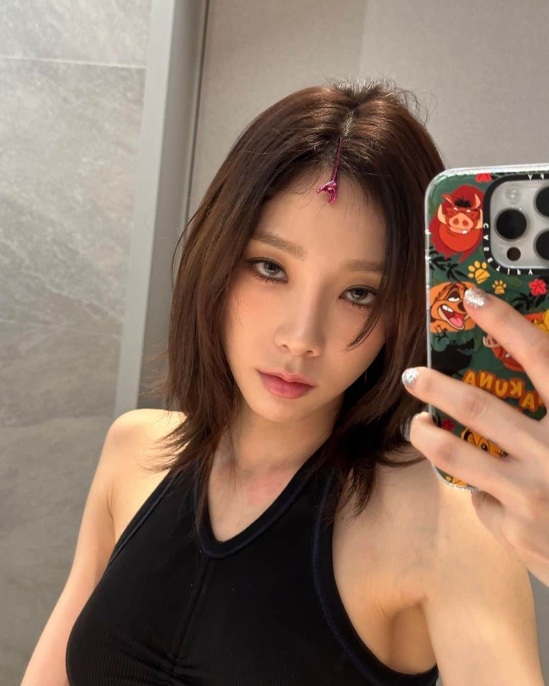 テヨン さんのインスタグラム写真 - (テヨン Instagram)「🫧🤍✨」6月11日 16時16分 - taeyeon_ss