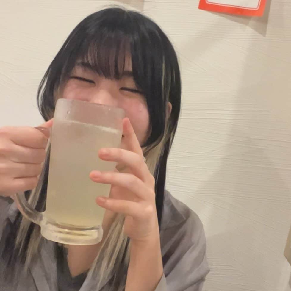 白桃ちゃんのインスタグラム：「いっしょにさけでものみいくかい？！」