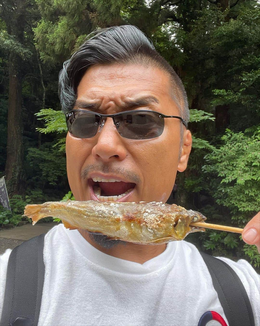 鷹木信悟さんのインスタグラム写真 - (鷹木信悟Instagram)「武道の日に武道の神様が祀られてる鹿島神宮へ参拝...⛩️ 来月開幕するG1前に良いタイミングで行けたので感謝感激であります...🙏 #鹿島神宮 #茨城県 #プロレスラー」6月11日 16時54分 - takagi__shingo