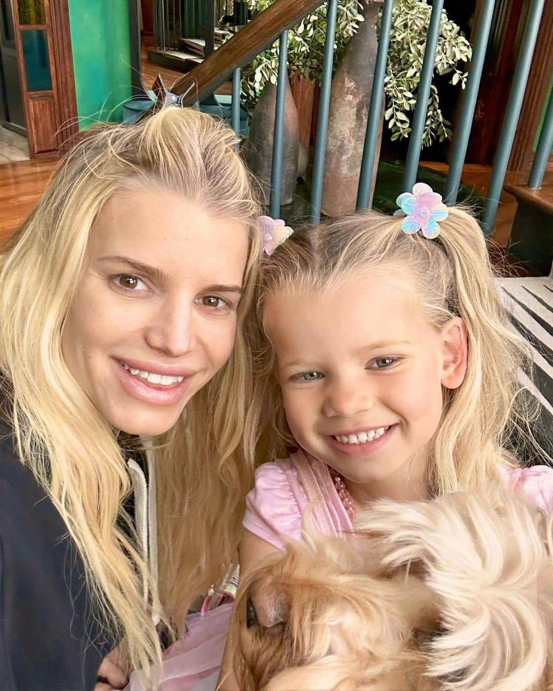 ジェシカ・シンプソンさんのインスタグラム写真 - (ジェシカ・シンプソンInstagram)「My sugar cookies 🤍」6月11日 8時39分 - jessicasimpson