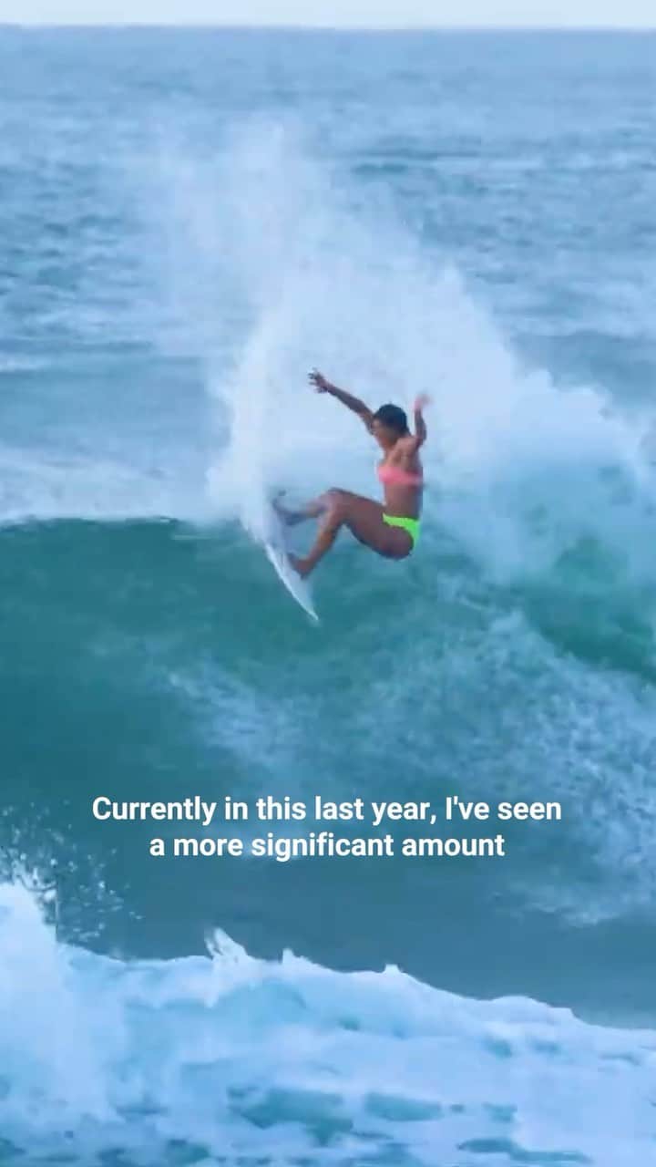 BILLABONG WOMENSのインスタグラム：「Currently in this last year I’ve seen a more  significant amount of trash along our beaches  and coastlines. Thankfully there’s something we can all do to help.” – @luanasilva__  During World Ocean Week, you can become a friend of the ocean! Join Billabong Crew or make any purchase on billabong.com, and you will receive a complimentary @Surfrider Foundation membership valued at $50, on us.*  The ocean needs more friends — join Surfrider and we’ll see you in the water (*offer availability differs by region)!  #WorldOceanDay #TheOceanNeedsMoreFriends」