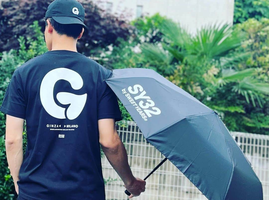 SHINPEIのインスタグラム：「Even it’s rainy day I feel happy ⁡ #SY32 #SY32bySWEETYEARS」