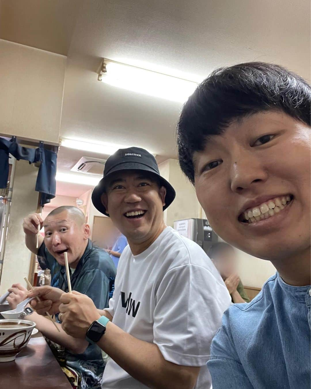 かみちぃさんのインスタグラム写真 - (かみちぃInstagram)「昨日北九州でのお昼はラーメンとチャーハン。 #ナダル #市川刺身 #月天」6月11日 11時09分 - kamichii_gerrardon