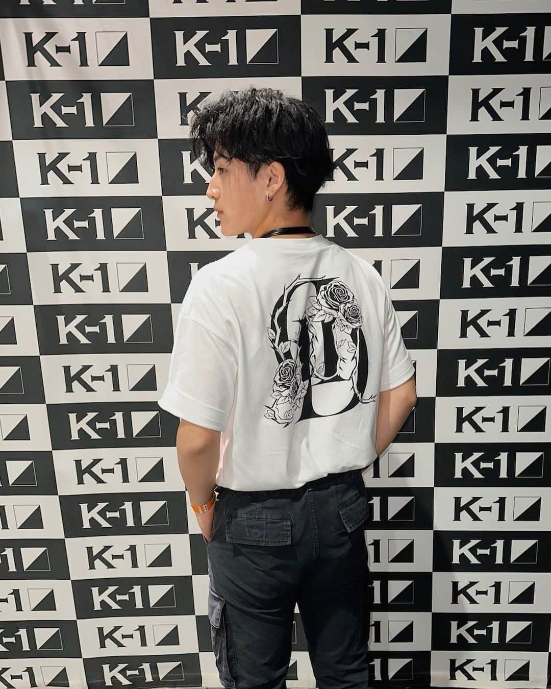 蓮池虎太郎さんのインスタグラム写真 - (蓮池虎太郎Instagram)「🥊（初）K-1アマチュア大会✨  初めてずーーーっと試合見たんだけど、迫力がハンパじゃなかったよ！！  格闘家になる！！って言うのは、 簡単に言える者では無いと確信した今日、プロの凄さに気づいちまったぜ…🥺🥺  ・ ・ ・  自分も最近格闘技を練習してんだけど、その理由はまた別であり、  俳優になった時、 いつどの様な形で使えるか分かんないけど、身体と心を鍛える為に挑戦してます🤭✨  #k1 #アマチュア #大会#格闘技」6月11日 11時32分 - official_kotaro2004