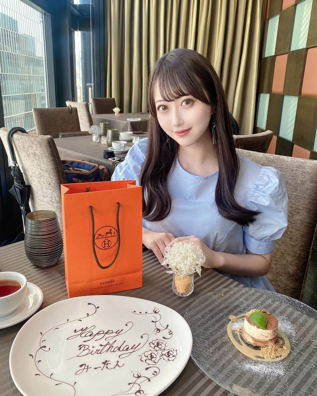 MI-MIさんのインスタグラム写真 - (MI-MIInstagram)「この前お祝いしてもらった時の🥂 みーたん呼びはなーなだけ❤︎笑  #ilpinolo #銀山ランチ #バースデープレート #バースデーサプライズ」6月11日 11時36分 - mii__mi.chan