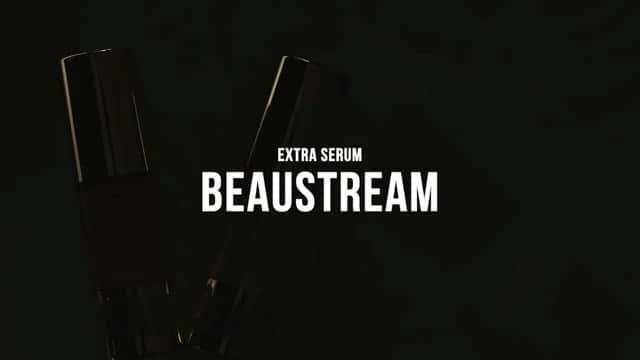 彩希エリナのインスタグラム：「私がアンバサダーを務めさせていただく事になった @beaustream ✨  自分の手元で完成する生のヒト幹細胞美容液。  アルコールや防腐剤、合成着色料フリーで生の美容成分が9つも入った美容セラム✨  使った瞬間からお肌がもちもちに潤って、個人的にもう9本目に突入するくらい愛用してます🤍  お肌が綺麗って本当に大切。  こんなに素敵な美容液のアンバサダーに就任したので、1人でも多くの人に知ってもらえるように頑張るぞー✨  https://beaustream.com/beaustream/  #beaustream #beaustreamextraserum #extraserum #beauty #facecare #humanstemcell #美容 #美容液 #ビューティー #美肌 #美肌ケア #美肌作り #美白 #美白ケア #美白美容液 #ヒト幹細胞 #ヒト幹細胞培養液 #ヒト幹細胞美容液 #ヒト幹細胞コスメ #保湿 #保湿ケア」