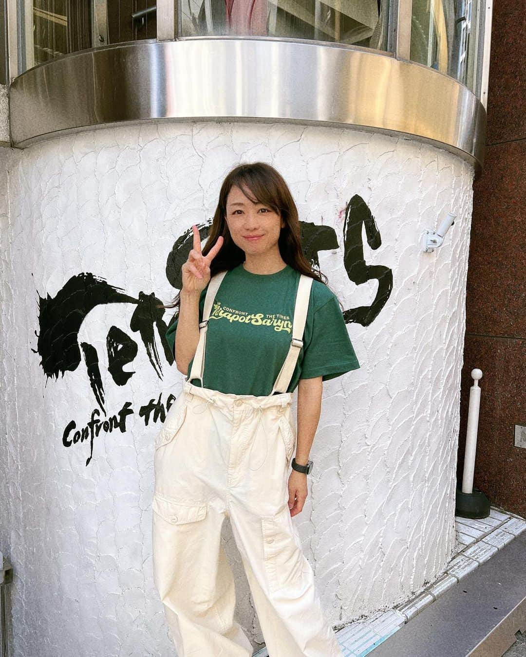 彼方茜香さんのインスタグラム写真 - (彼方茜香Instagram)「急いでー♥ 本日6月11日23:59までがTシャツネット注文の最終となります!! @tetrapots_official  プロフィールからオンラインショップ飛んでいただくか、私のストーリーリンクから飛んでください·͜· ♡ 店舗での販売はしておりません♪ 私で160cm、Lサイズでオーバーサイズです♪ ホワイトとグリーンの2色‎🤍💚 もうイベントですでに持ってる方はサイズ感や着心地デザインどーでしたかー？ どんな時に着てますーとか 何に合わせて着てますーとか どんどん教えて欲しいです𖠋𖠋𖠋  #Tetrapots  #Saryn  #コラボTシャツ  #受注生産受付最終日  #Sarynpots  #彼方茜香  #オリジナルブランド」6月11日 12時21分 - serikaochikata