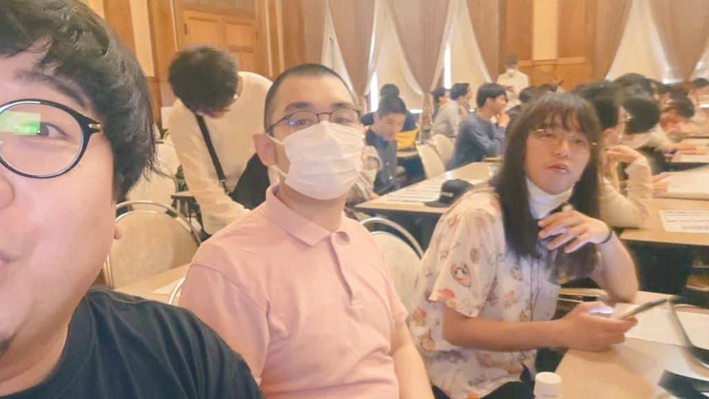 古谷健太さんのインスタグラム写真 - (古谷健太Instagram)「大変頼もしいファミリーとデカ箱で大喜利！  #大喜利」6月11日 14時02分 - koyaken_radio